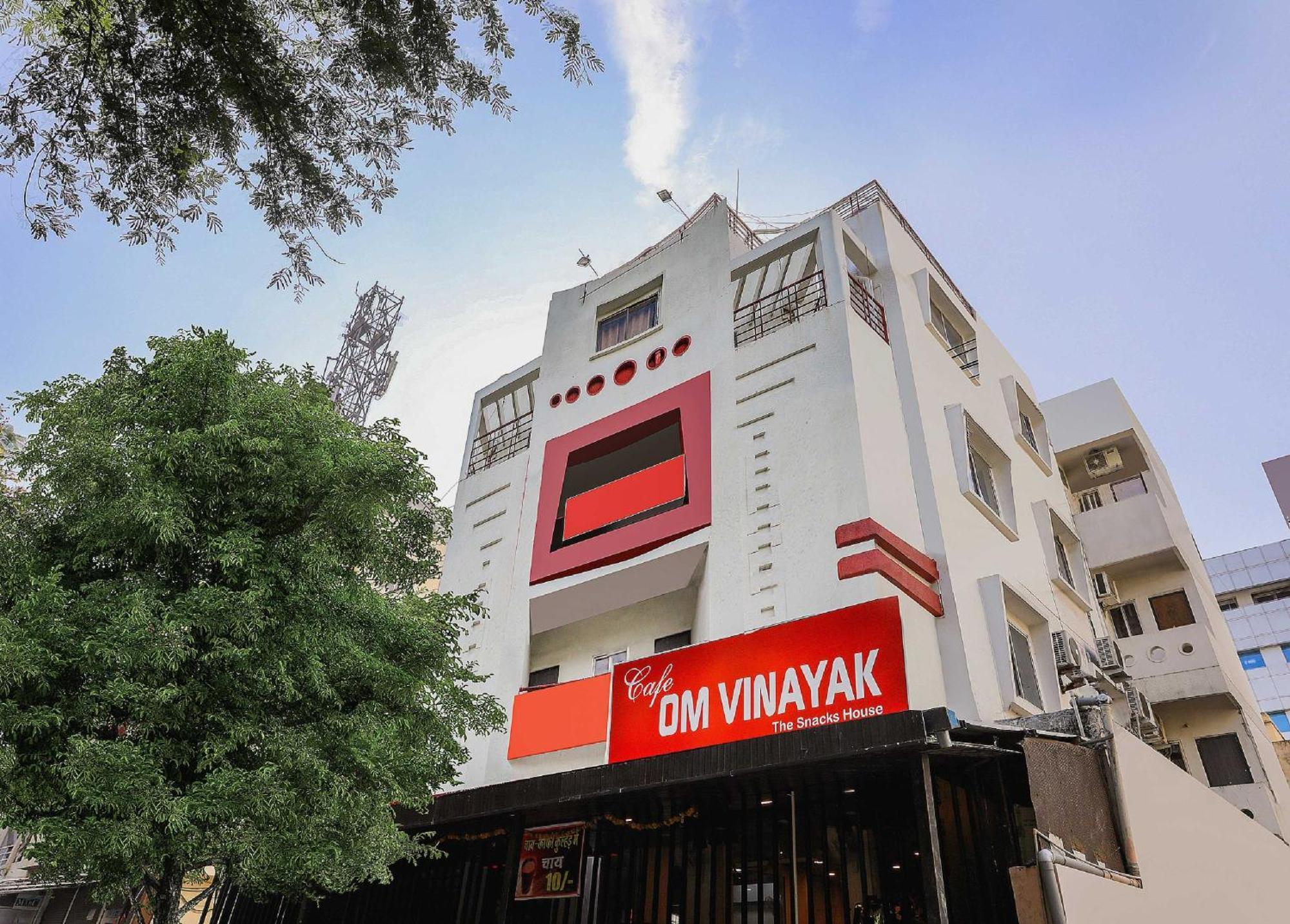 Collection O 3761 Hotel Shree Datta Indore Exterior photo