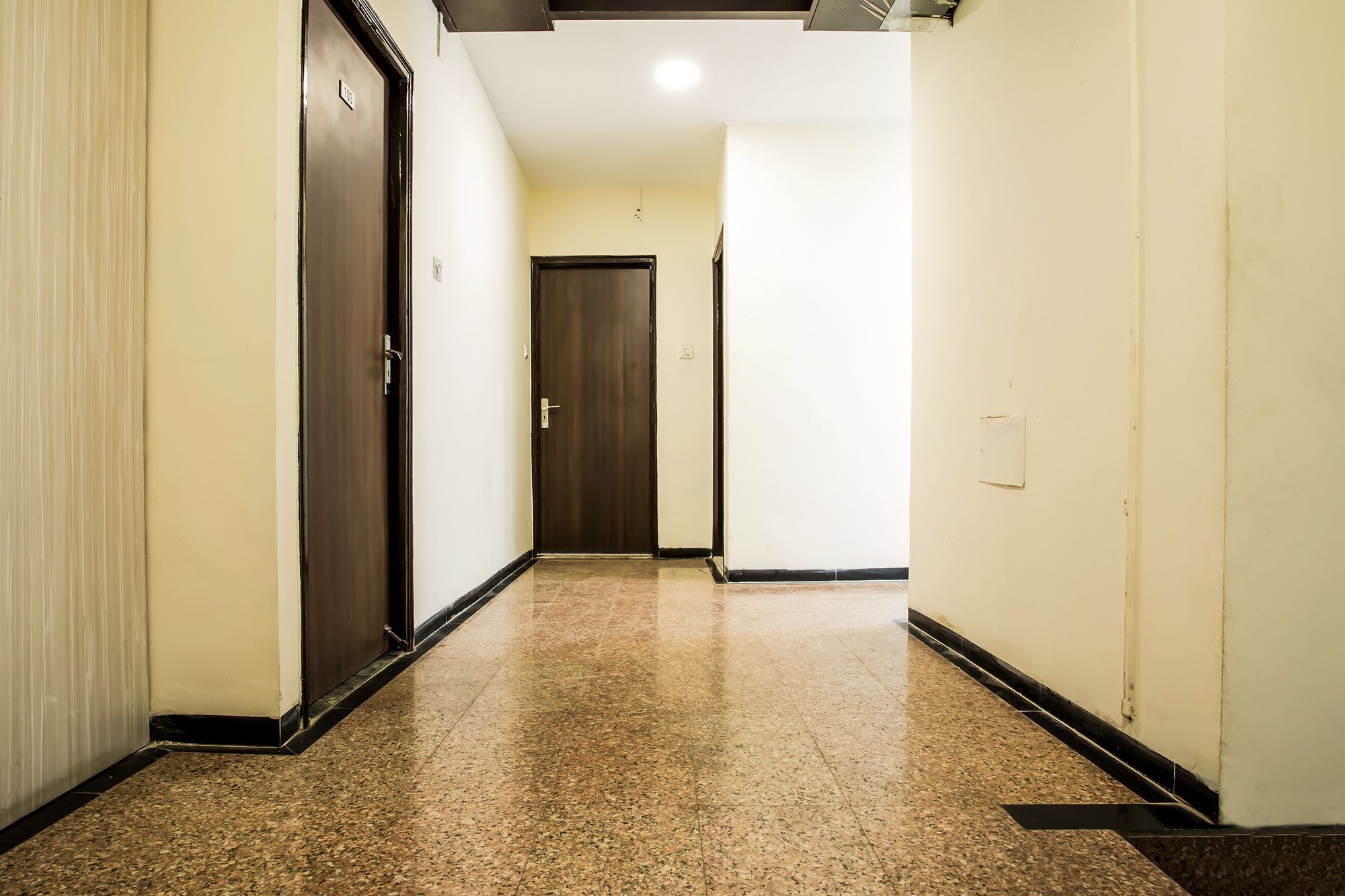 Collection O 3761 Hotel Shree Datta Indore Exterior photo